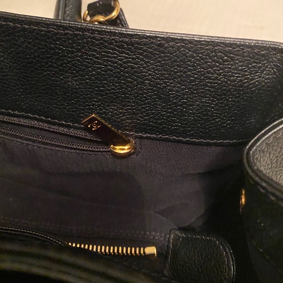 CHANEL Calfskin Serf Executive Shopper Tote Black - Picture 11 of 11